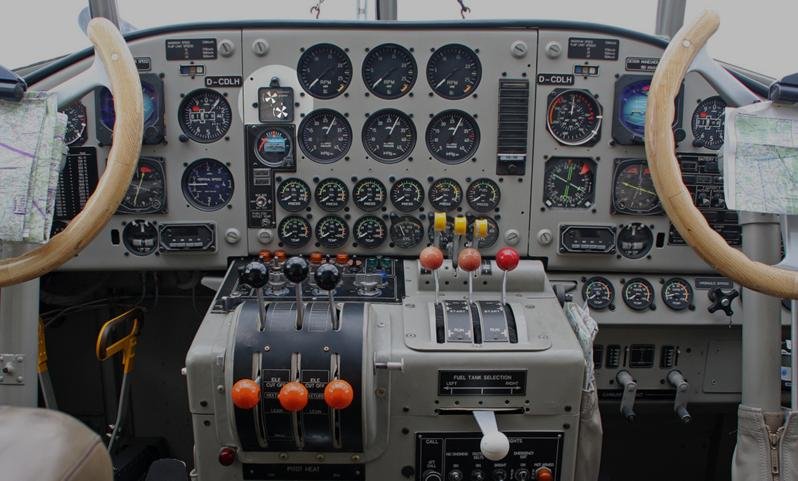 Instrument panel of the Lufthansa Ju-52 D-AQUI